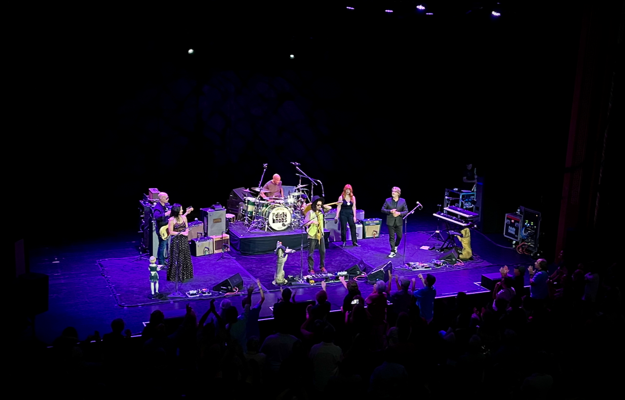 MikeCampbellAndTheDirtyKnobs2025-07-29WarnerTheaterWashingtonDC (3).jpeg